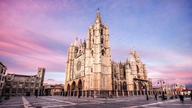 León Monumental